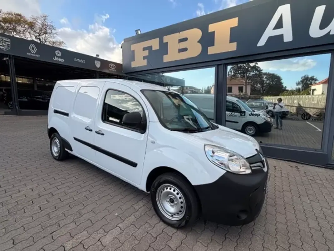Renault Kangoo 2018 - 12900 EUR, 94420 km - AUTO.MOTO.pt - 94420km - foto 6 de 12