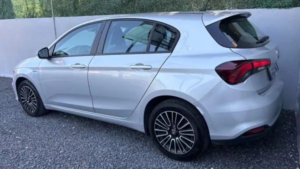 Fiat Tipo 2022 - 9900 EUR, 149000 km - AUTO.MOTO.pt - 149000km - foto 7 de 12
