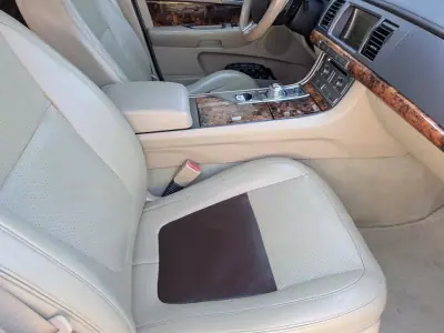 Jaguar XF 2008 - 8990 EUR, 330000 km - 330000km - foto 11 de 17