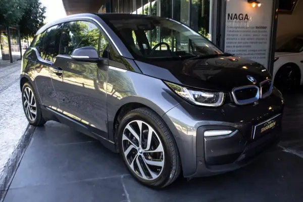 BMW i3 2021 - 19980 EUR, 92848 km - AUTO.MOTO.pt - 92848km - foto 6 de 39