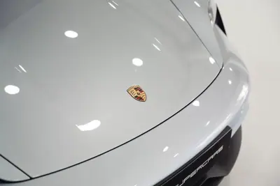 Porsche Taycan Sport Turismo 2024 - 74950 EUR, 55673 km - AUTO.MOTO.pt - 55673km - foto 4 de 57