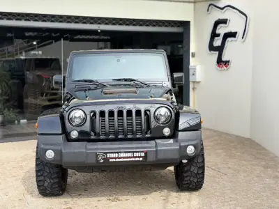 Jeep Wrangler Unlimited 2016 - 48000 EUR, 158000 km - AUTO.MOTO.pt - 158000km - foto 2 de 14