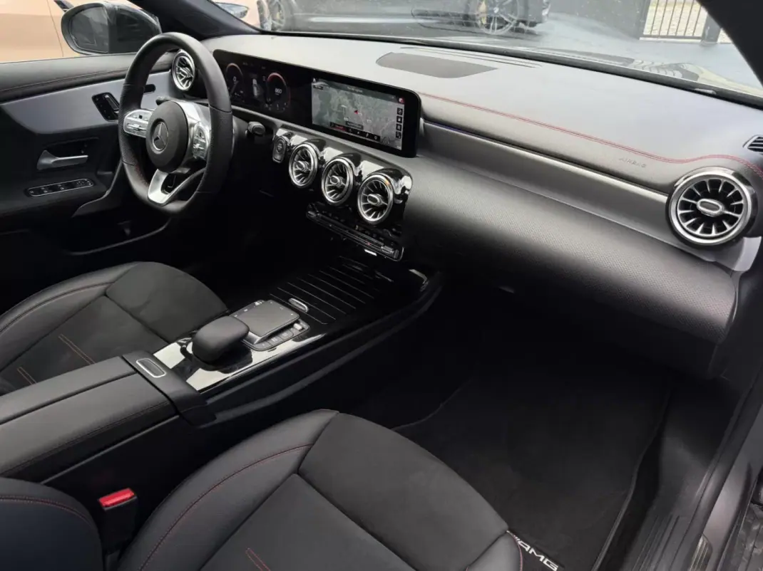 Mercedes-Benz CLA 180 2021 - 31500 EUR, 89000 km - AUTO.MOTO.pt - 89000km - foto 15 de 15