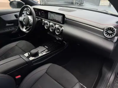 Mercedes-Benz CLA 180 2021 - 31500 EUR, 89000 km - AUTO.MOTO.pt - 89000km - foto 15 de 15