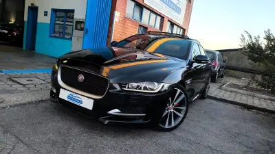 Jaguar XE 2017 - 14900 EUR, 159000 km - 159000km - foto 11 de 24