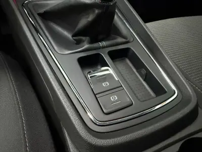 SEAT Leon 2018 - 12490 EUR, 159000 km - 159000km - foto 18 de 38