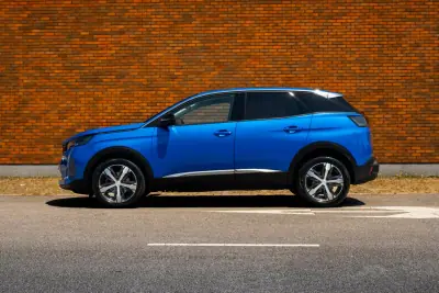 Peugeot 3008 2022 - 24250 EUR, 90570 km - AUTO.MOTO.pt - 90570km - foto 2 de 21