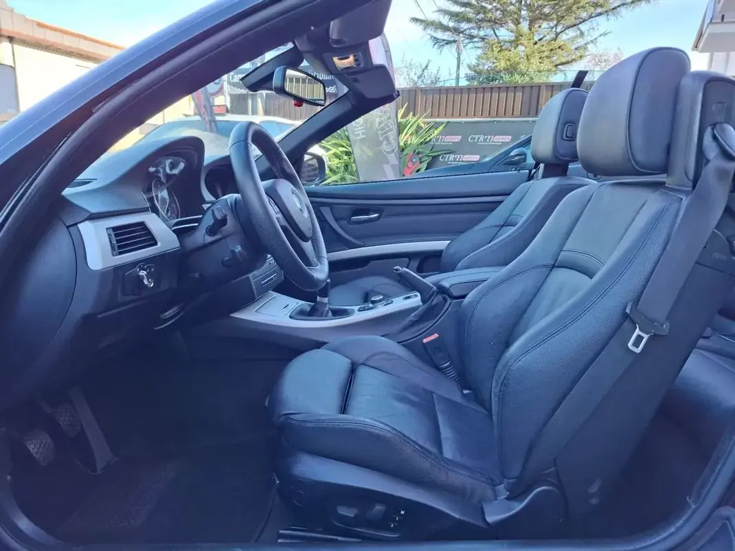 BMW 320 2010 - 15900 EUR, 220000 km - AUTO.MOTO.pt - 220000km - foto 19 de 42