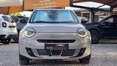 Fiat 600 2025 - 22950 EUR, 17850 km - 17850km - foto 10 de 24