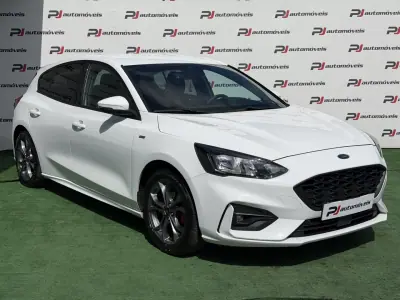 Ford Focus 2020 - 15990 EUR, 87000 km - AUTO.MOTO.pt - 87000km - foto 4 de 15