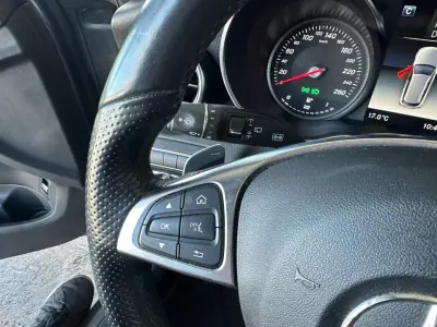 Mercedes-Benz C 220 2017 - 27900 EUR, 142254 km - AUTO.MOTO.pt - 142254km - foto 16 de 31