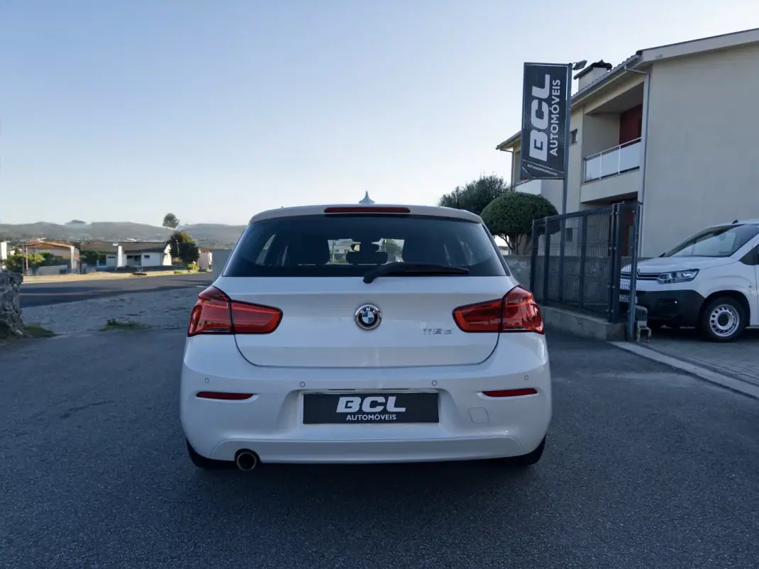 BMW 116 2016 - 14990 EUR, 159000 km - 159000km - foto 6 de 37