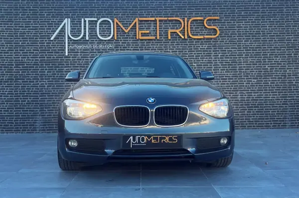 BMW 116 2013 - 15900 EUR, 118000 km - AUTO.MOTO.pt - 118000km - foto 7 de 13