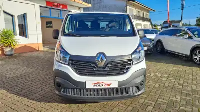 Renault Trafic Combi 1.6 DCI L1 H1 - 9 Lugares 2017 - 21900 EUR, 241154 km - AUTO.MOTO.pt - 241154km - foto 5 de 20