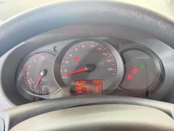 Renault KANGOO 1.5 BLUE DCI 3LUG EDITION ONE 2019 - 11500 EUR, 161094 km - AUTO.MOTO.pt - 161094km - foto 20 de 25