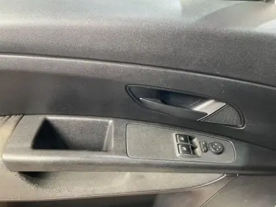 Fiat PUNTO 2008 - 2999 EUR, 233000 km - AUTO.MOTO.pt - 233000km - foto 36 de 36