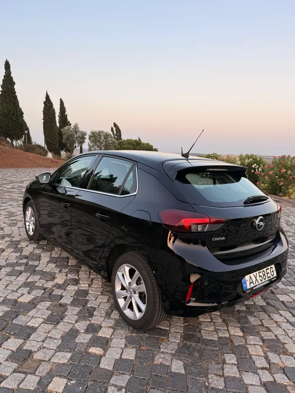 Opel Corsa 2023 - 14900 EUR, 50398 km - AUTO.MOTO.pt - 50398km - foto 4 de 15