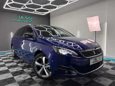 Peugeot 308 SW 2016 - 9500 EUR, 198000 km - AUTO.MOTO.pt - 198000km - foto 4 de 18