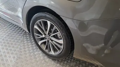 Toyota Avensis Touring Sports 2016 - 14900 EUR, 212217 km - AUTO.MOTO.pt - 212217km - foto 29 de 57