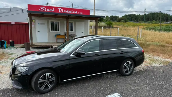 Mercedes-Benz E 220 2017 - 15500 EUR, 450000 km - AUTO.MOTO.pt - 450000km - foto 3 de 24