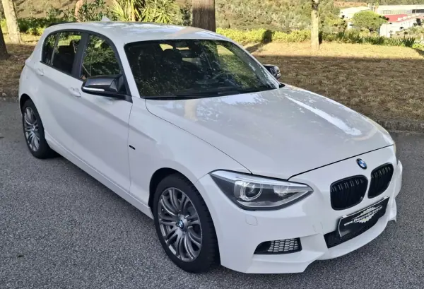 BMW 116 i Line Sport 2012 Gasolina