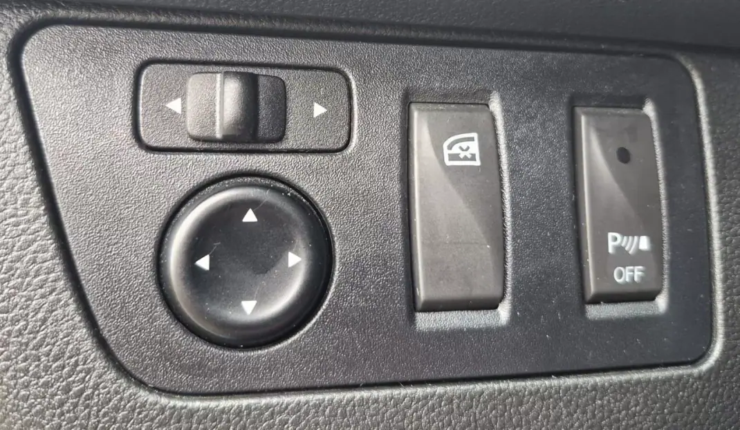 Dacia Spring 2021 - 11299 EUR, 37354 km - 37354km - foto 16 de 25