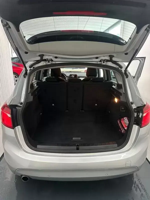 BMW 216 Active Tourer 2017 - 10990 EUR, 253813 km - AUTO.MOTO.pt - 253813km - foto 7 de 17