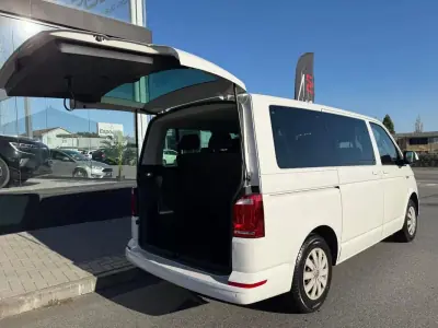 Volkswagen Caravelle 2020 - 33750 EUR, 40492 km - AUTO.MOTO.pt - 40492km - foto 17 de 38