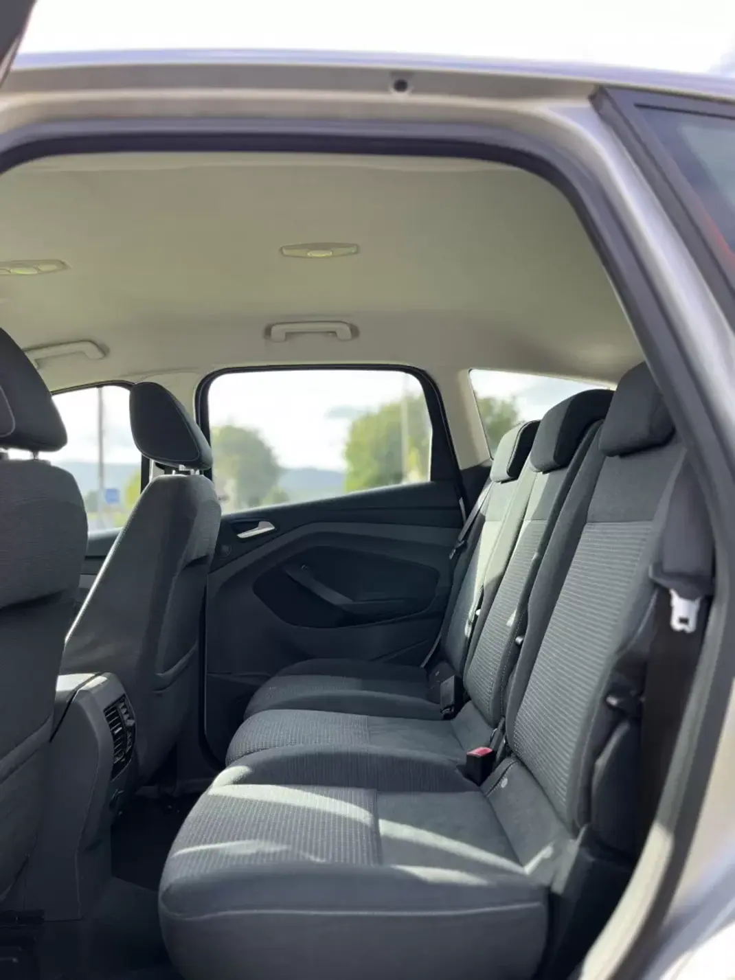 Ford C-Max 2015 - 7800 EUR, 164000 km - 164000km - foto 11 de 14