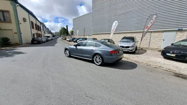 Audi A5 Sportback 2016 - 22500 EUR, 159375 km - AUTO.MOTO.pt - 159375km - foto 30 de 56