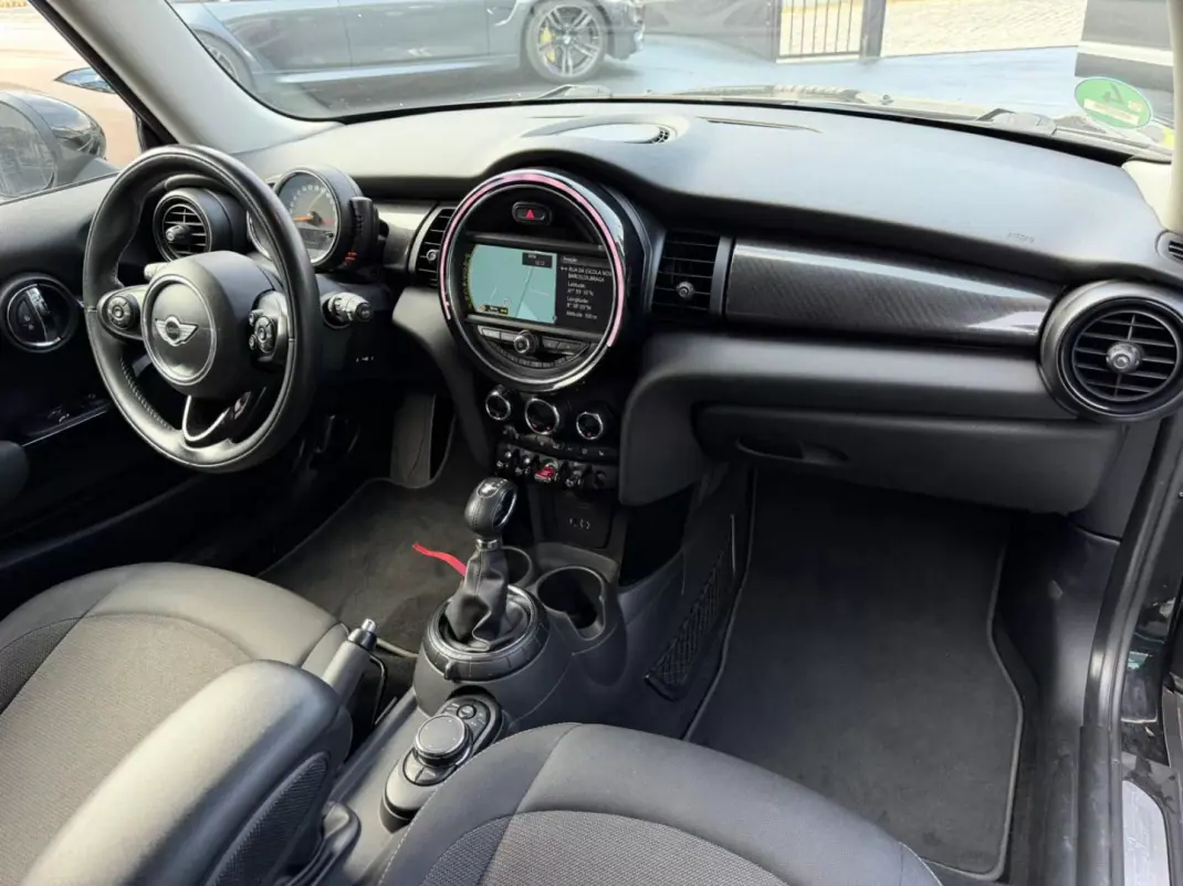 MINI 3 Portas 2015 - 14900 EUR, 181000 km - AUTO.MOTO.pt - 181000km - foto 12 de 12