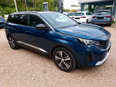 Peugeot 5008 2023 — foto 2 de 9