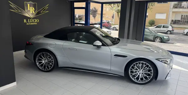 Mercedes-Benz SL 43 AMG 2024 - 125000 EUR, 12500 km - AUTO.MOTO.pt - 12500km - foto 35 de 40
