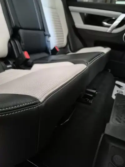 Land Rover Discovery Sport 2020 - 33900 EUR, 60481 km - AUTO.MOTO.pt - 60481km - foto 55 de 58