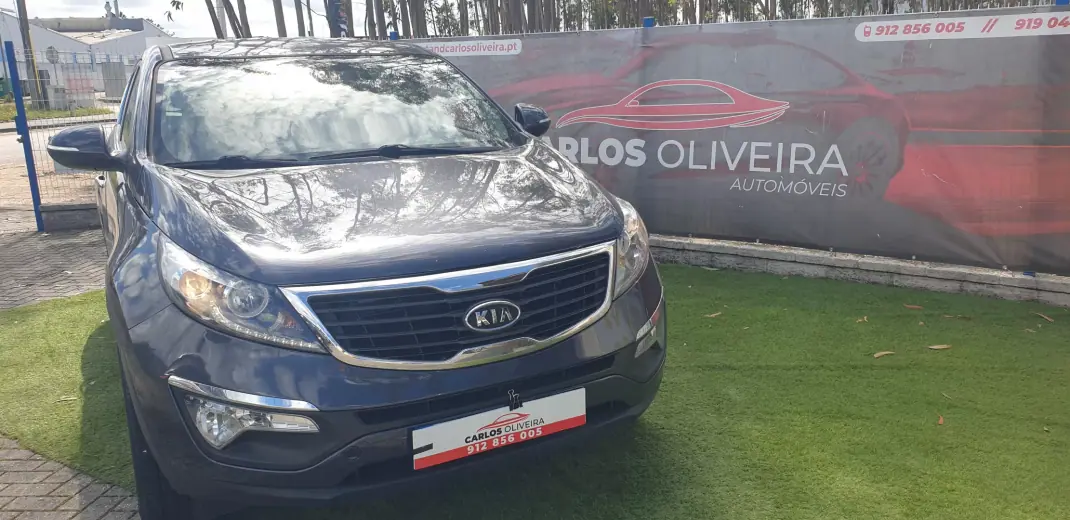 Kia Sportage 2012 - 10750 EUR, 181000 km - AUTO.MOTO.pt - 181000km - foto 1 de 15