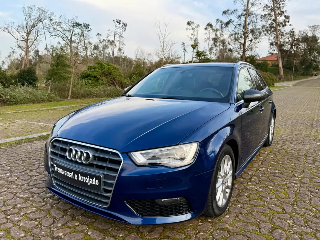 Audi A3 Sportback 2013 - 13500 EUR, 207000 km - AUTO.MOTO.pt - 207000km - foto 2 de 18