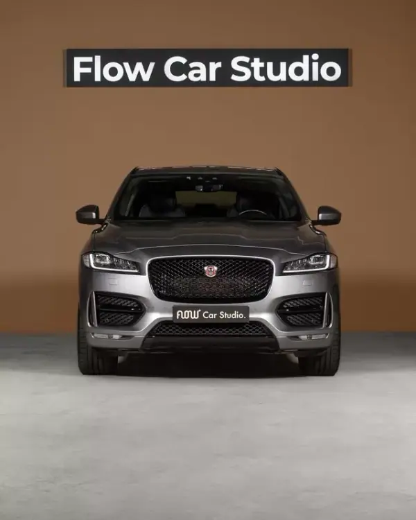 Jaguar F-Pace 2020 - 36950 EUR, 80000 km - AUTO.MOTO.pt - 80000km - foto 3 de 37