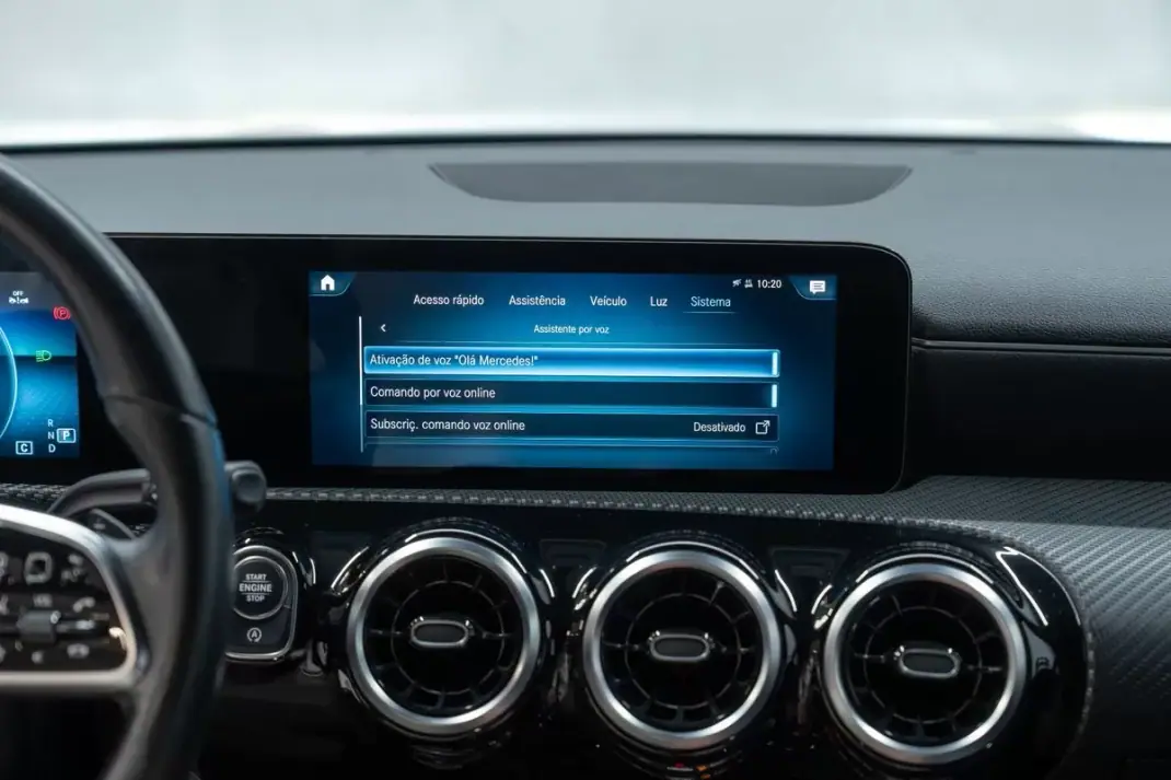 Mercedes-Benz CLA 180 2023 - 29950 EUR, 70000 km - AUTO.MOTO.pt - 70000km - foto 35 de 43