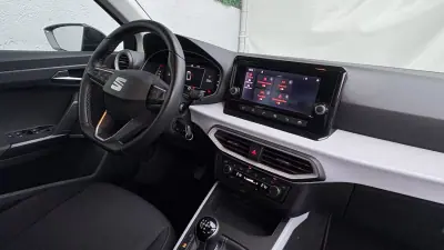SEAT Arona 2023 - 13400 EUR, 73000 km - AUTO.MOTO.pt - 73000km - foto 12 de 12
