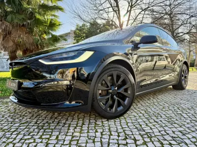 Tesla Model X 2023 - 81890 EUR, 49000 km - AUTO.MOTO.pt - 49000km - foto 27 de 47