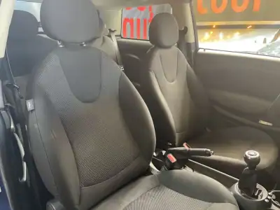 MINI One 2011 - 8500 EUR, 230000 km - AUTO.MOTO.pt - 230000km - foto 28 de 35