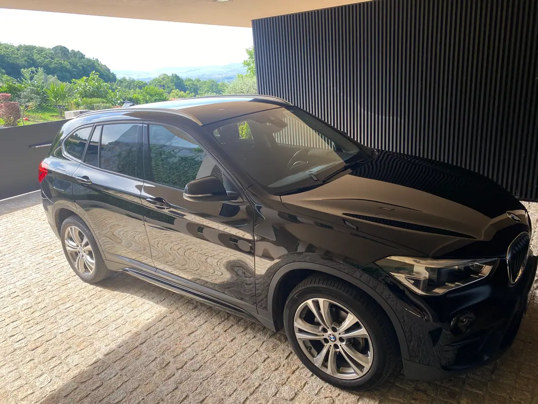 BMW X1 2016 - 17500 EUR, 137500 km - 137500km - foto 4 de 15