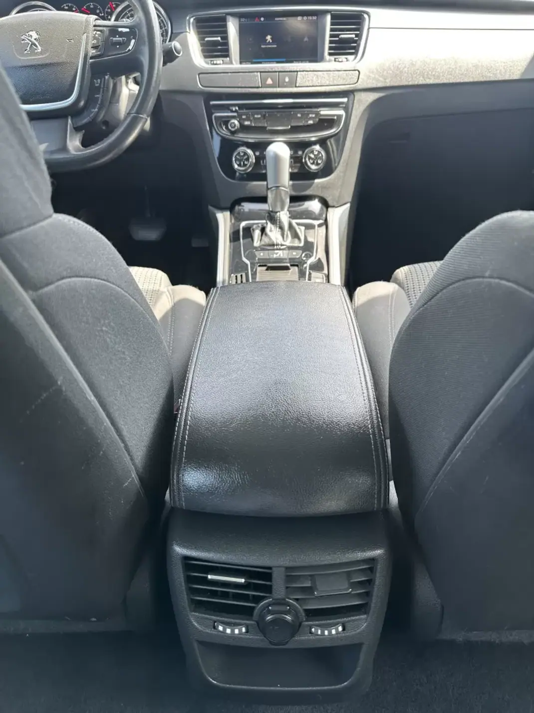 Peugeot 508 SW 2018 - 13900 EUR, 155000 km - AUTO.MOTO.pt - 155000km - foto 50 de 68