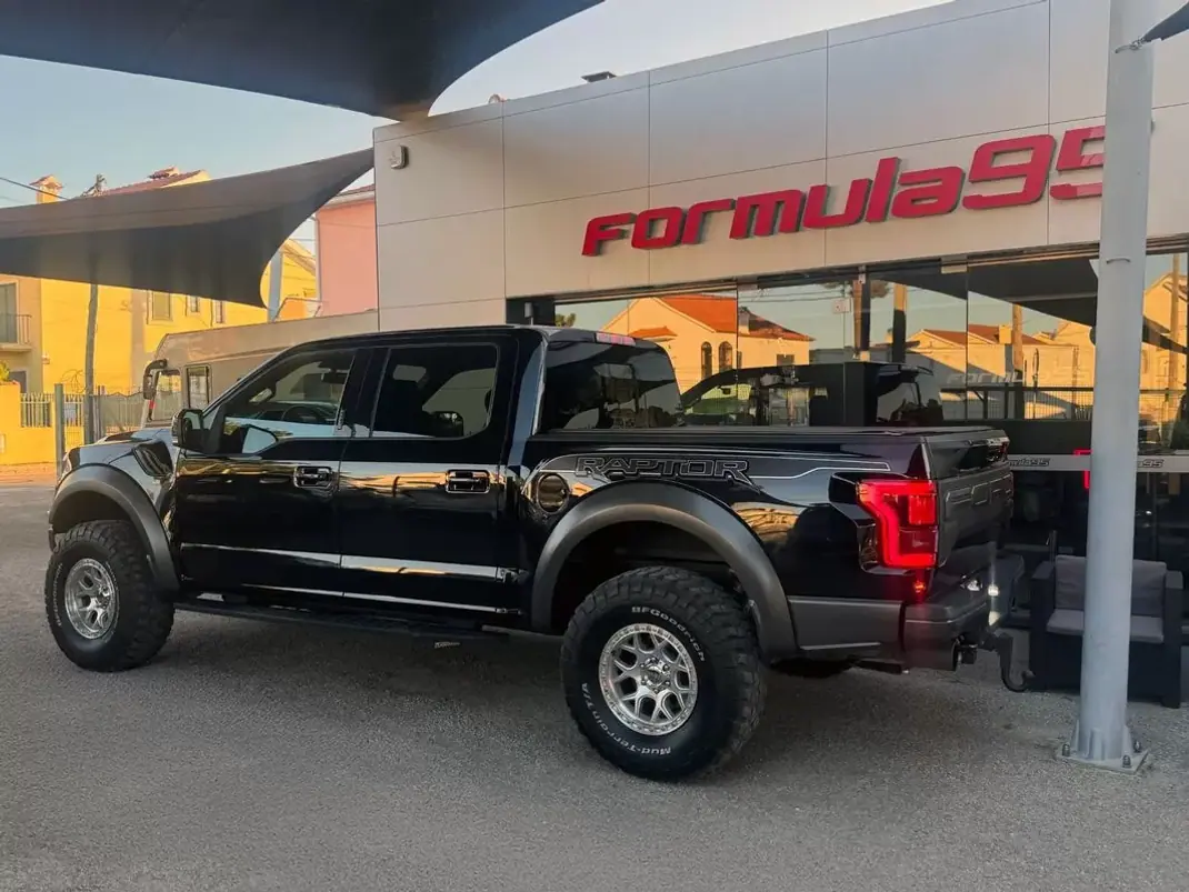 Ford F-150 2019 - 83700 EUR, 92850 km - 92850km - foto 5 de 21