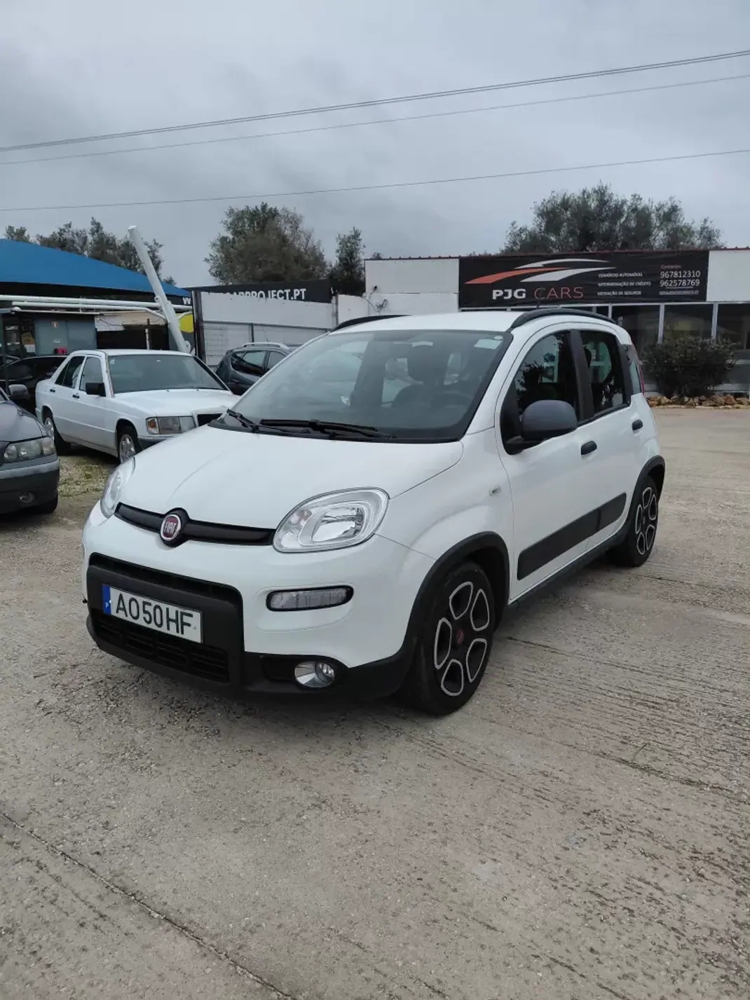 Fiat Panda 2022 - 10900 EUR, 70000 km - AUTO.MOTO.pt - 70000km - foto 1 de 12