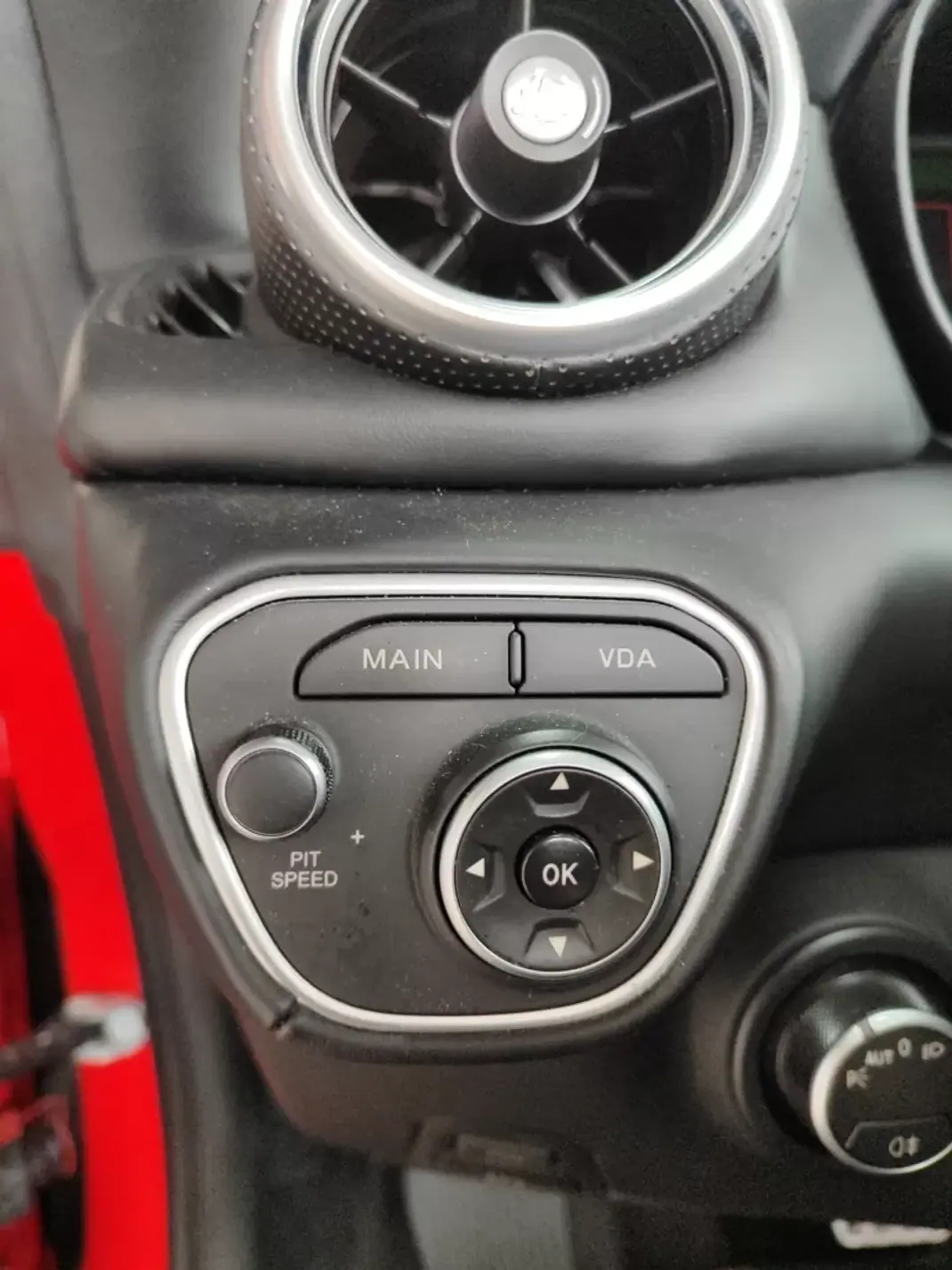Ferrari California 2017 - 174000 EUR, 38000 km - 38000km - foto 25 de 38