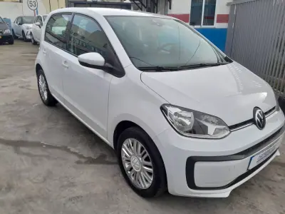 Volkswagen Up! 2024 - 15900 EUR, 43000 km - AUTO.MOTO.pt - 43000km - foto 2 de 11