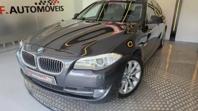 BMW 520 2011 - 10900 EUR, 370543 km - AUTO.MOTO.pt - 370543km - foto 21 de 54