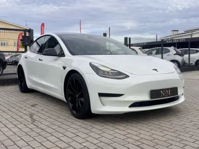 Tesla Model 3 2020 — foto 5 de 19