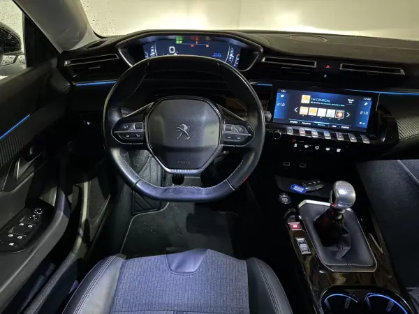 Peugeot 508 SW 2019 - 18750 EUR, 82036 km - AUTO.MOTO.pt - 82036km - foto 9 de 22